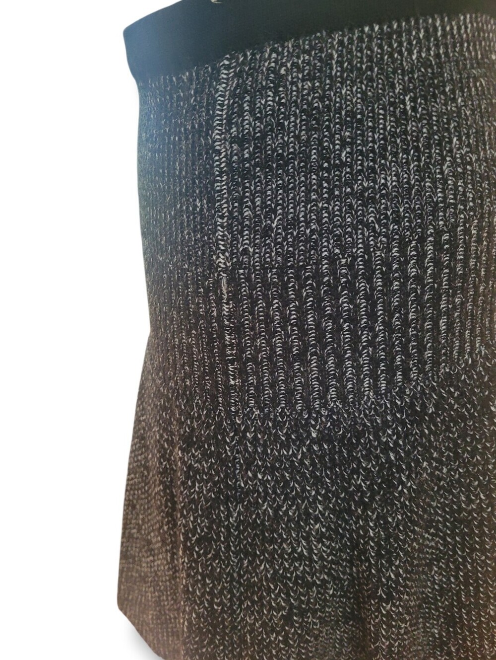 Cynthia Rowley Grey/Black Wool Blend Swing Mini Skirt. Size M - Picture 12 of 12